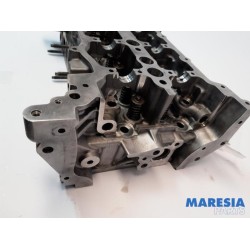 Renault - Master - Cylinder head