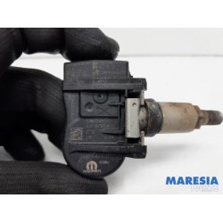 Alfa Romeo - Giulia - Tyre pressure sensor
