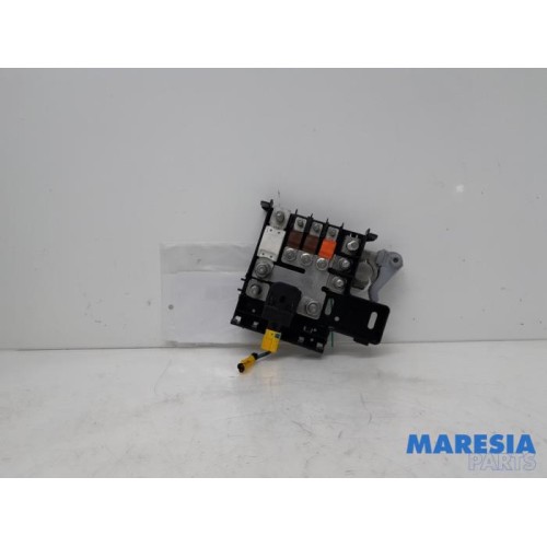 Alfa Romeo - Giulia - Battery control module