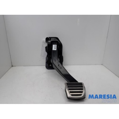 Alfa Romeo - Giulia - Brake pedal