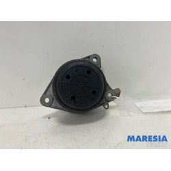 Alfa Romeo - Giulia - Engine mount