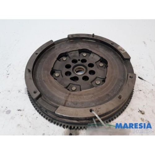Renault - Master - Flywheel