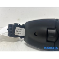 Citroen - C3 - Commande radio volant