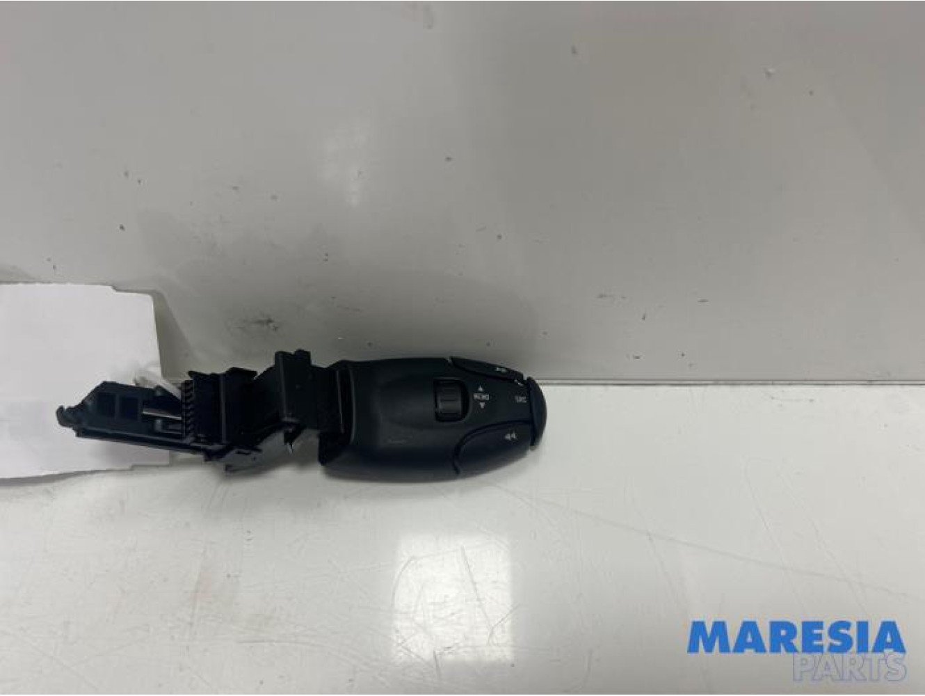 Citroen - C3 - Commande radio volant