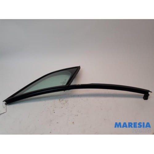 Citroen - C3 - Quarter light, front right
