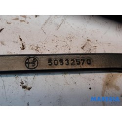 Alfa Romeo - Giulia - Front wiper arm