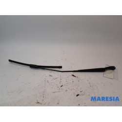 Alfa Romeo - Giulia - Front wiper arm
