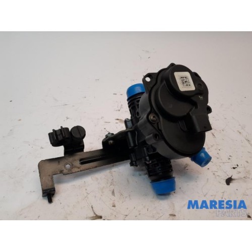 Alfa Romeo - Giulia - Thermostat housing