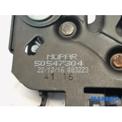 Alfa Romeo - Giulia - Bonnet lock mechanism