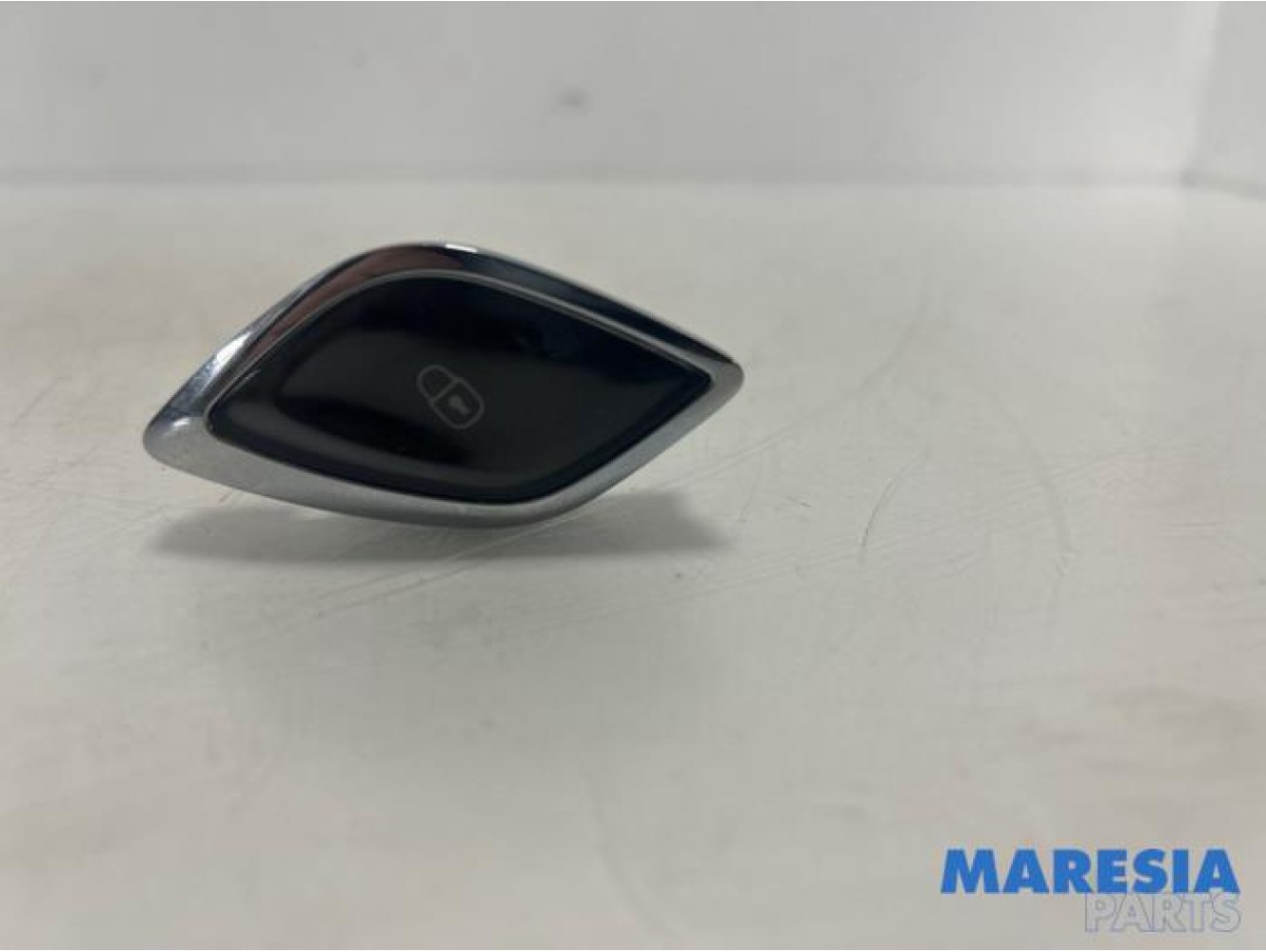 Citroen - C3 - Central locking switch