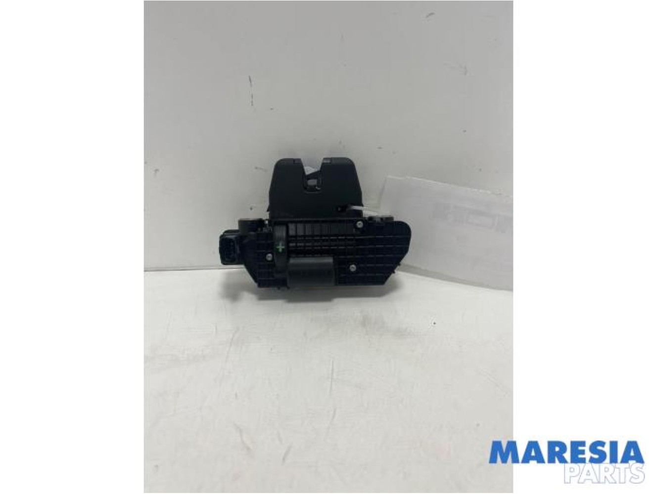 Citroen - C3 - Tailgate lock mechanism