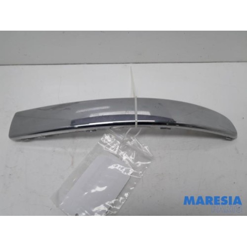 Citroen - C3 - Front bumper, right-side component