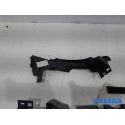 Alfa Romeo - Giulia - Rear bumper bracket central