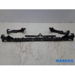 Alfa Romeo - Giulia - Rear bumper bracket central