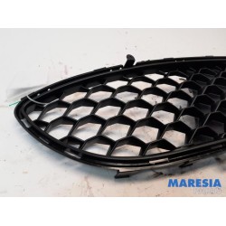 Alfa Romeo - Giulia - Grille