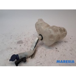 Fiat - Punto - Front windscreen washer reservoir