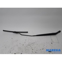 Citroen - C3 - Front wiper arm