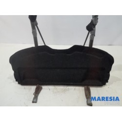 Peugeot - 208 - Parcel shelf