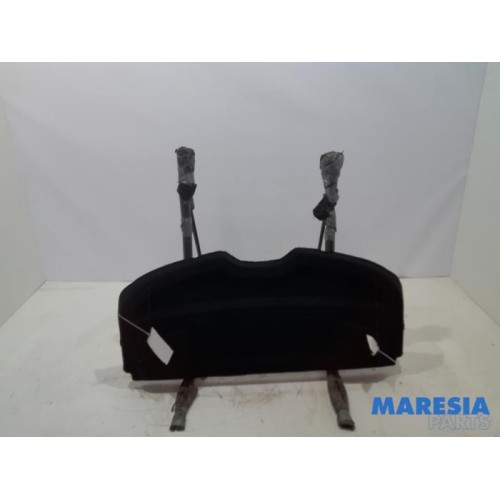 Peugeot - 208 - Parcel shelf