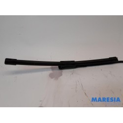 Fiat - Punto - Front wiper arm