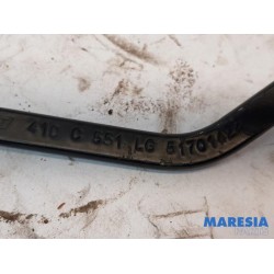 Fiat - Punto - Front wiper arm