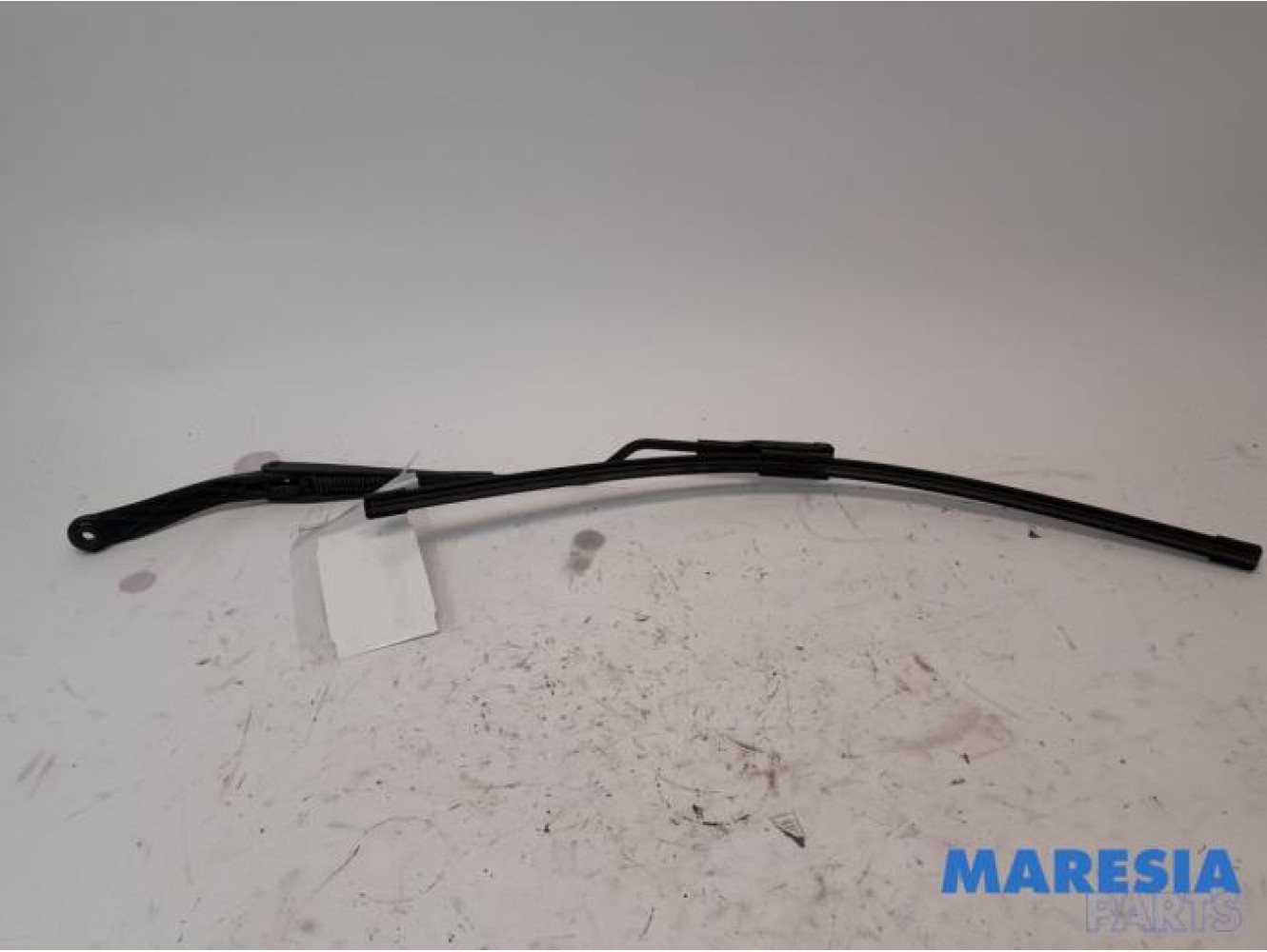 Fiat - Punto - Front wiper arm