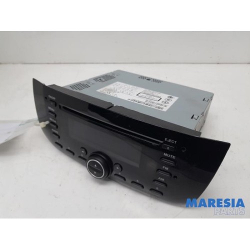 Fiat - Punto - Radio CD player