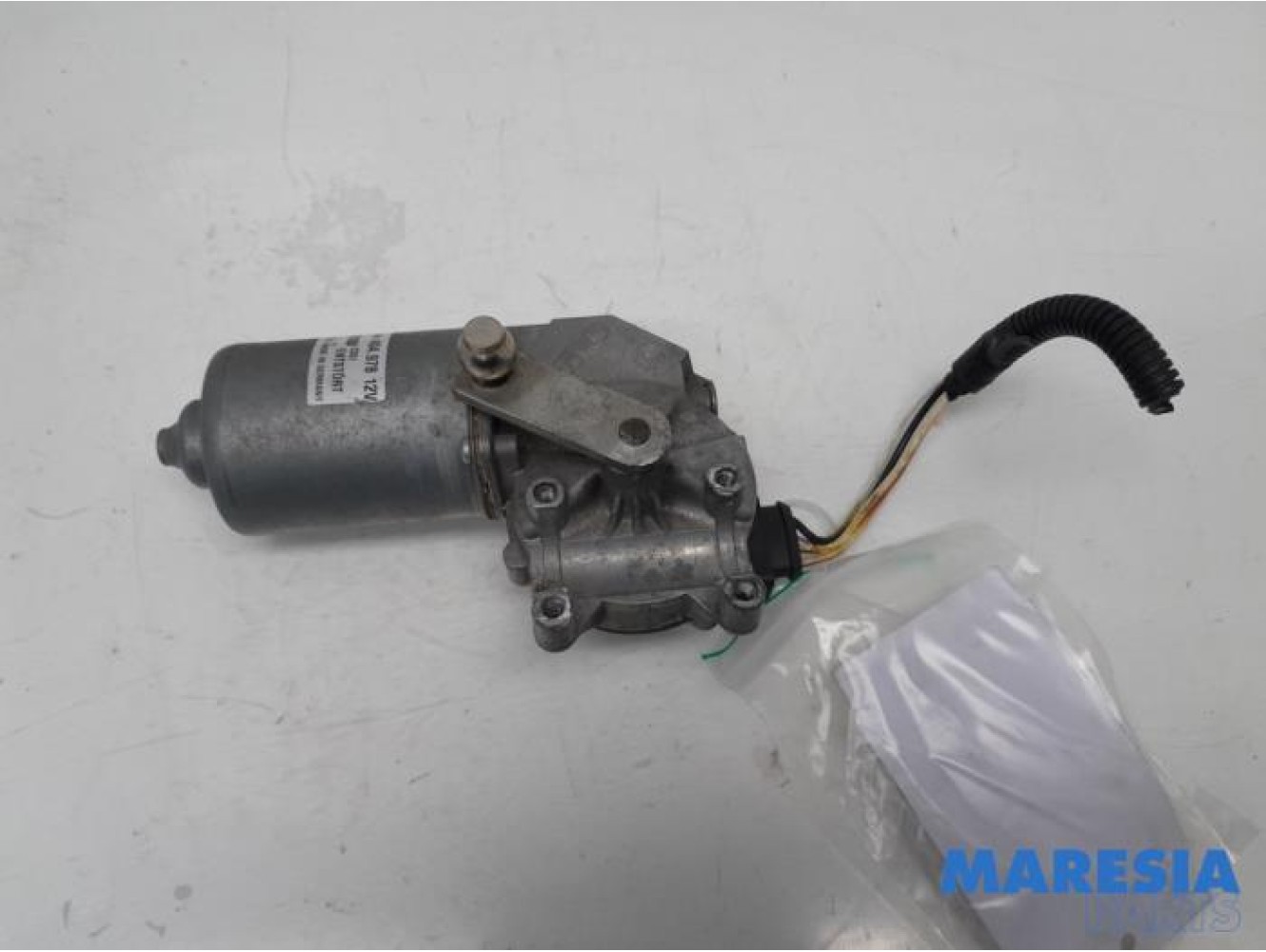 Fiat - Punto - Front wiper motor