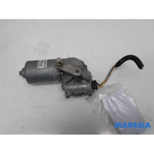 Fiat - Punto - Front wiper motor