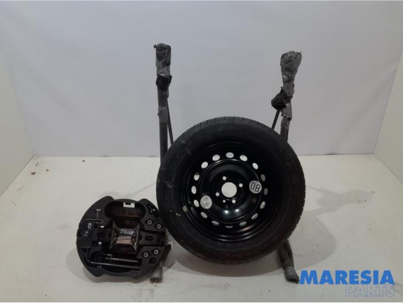 Renault - Twingo - Krikset + reservewiel