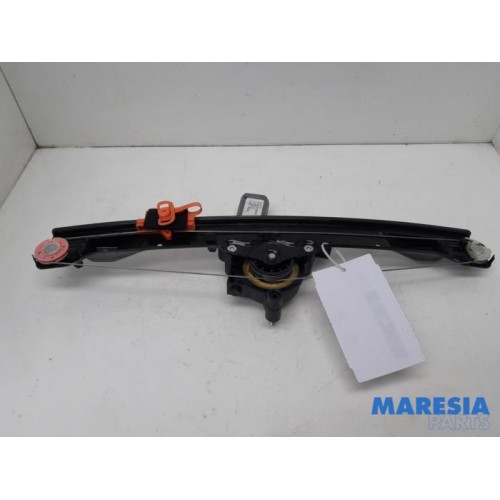 Fiat - Punto - Window mechanism 4-door, front right