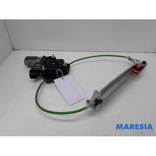 Fiat - Punto - Rear door window mechanism 4-door, left