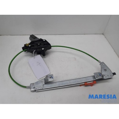 Fiat - Punto - Rear door window mechanism 4-door, right