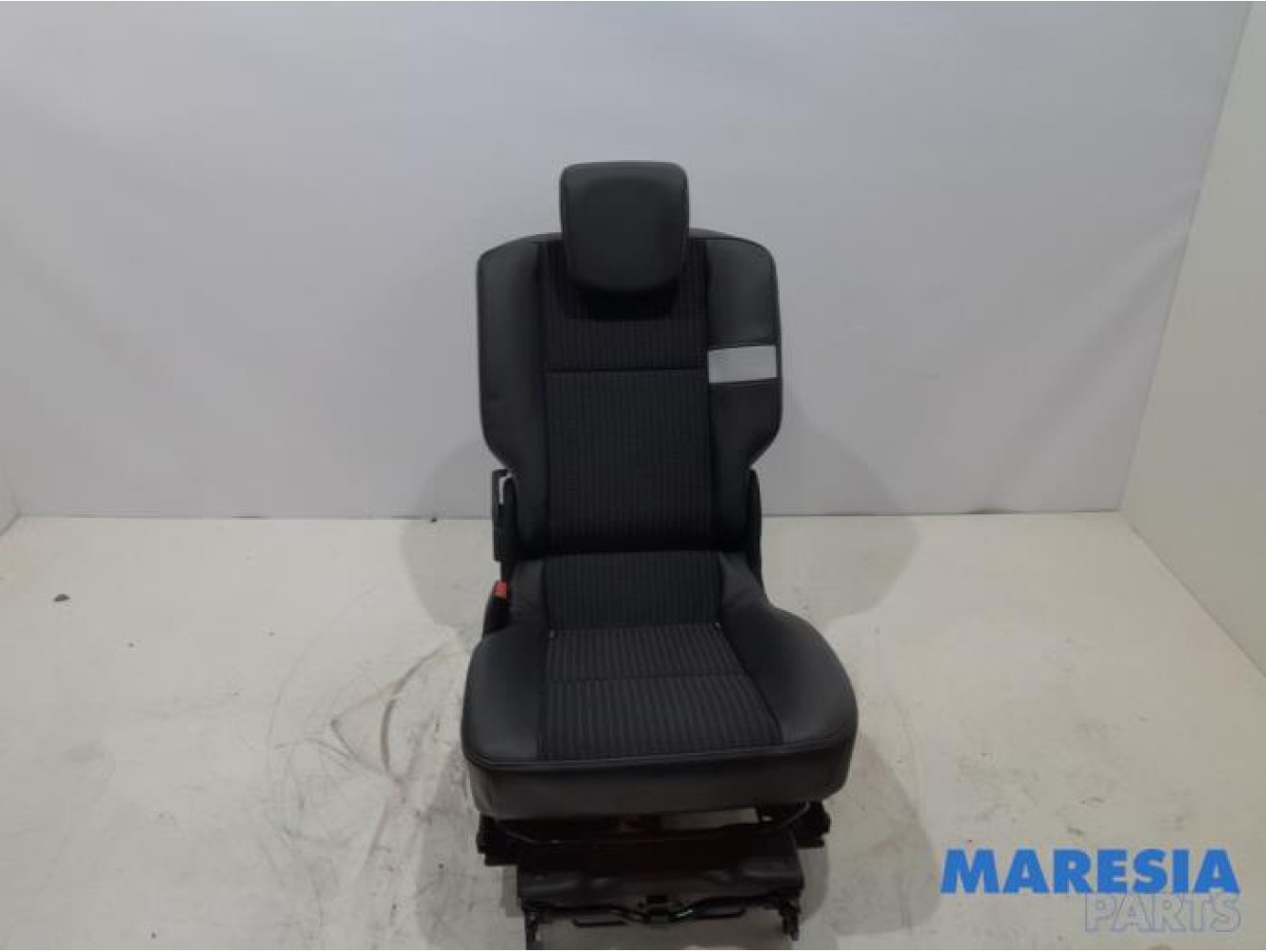 Renault - Scenic - Stoel achter