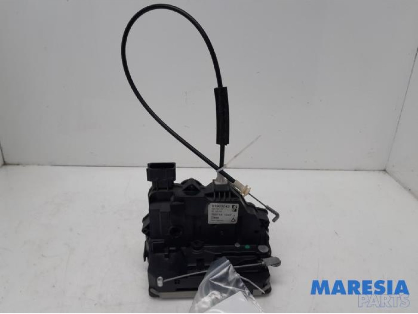 Fiat - Punto - Rear door mechanism 4-door, right