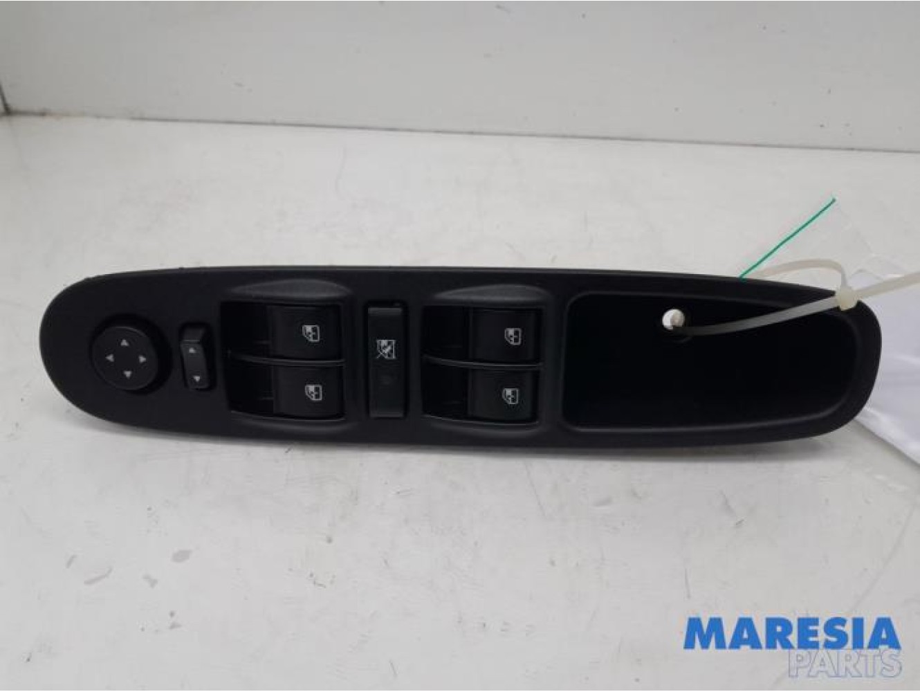 Fiat - Punto - Multi-functional window switch