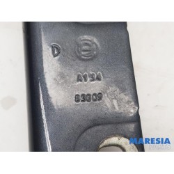 Fiat - Punto - Bonnet Hinge
