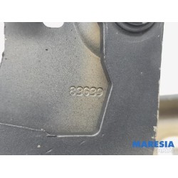 Fiat - Punto - Bonnet Hinge
