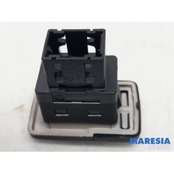 Fiat - Punto - AUX / USB connection