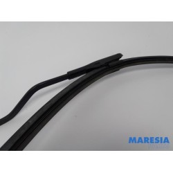 Fiat - Punto - Front wiper arm