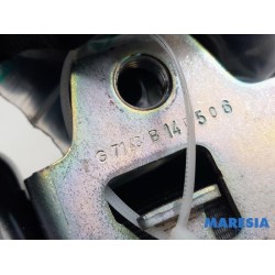 Fiat - Punto - Front seatbelt, left