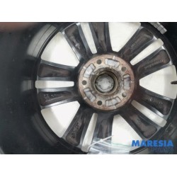 Renault - Scenic - Wheel
