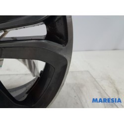 Peugeot - 208 - Wheel