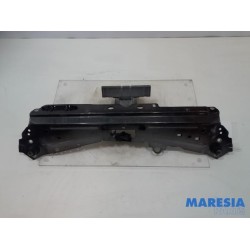 Renault - Twingo - Lock plate