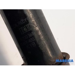 Renault - Twingo - Front shock absorber rod, left