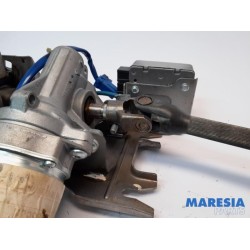 Renault - Twingo - Steering column housing