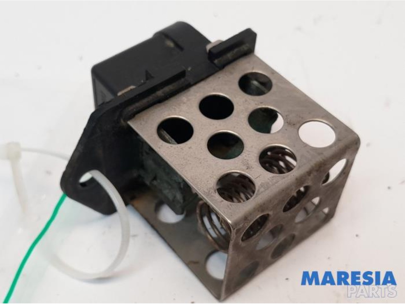 Renault - Twingo - Cooling fan resistor