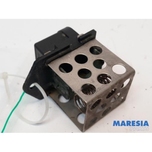 Renault - Twingo - Cooling fan resistor