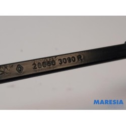 Renault - Twingo - Front wiper arm