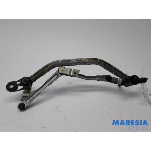 Renault - Twingo - Wiper mechanism